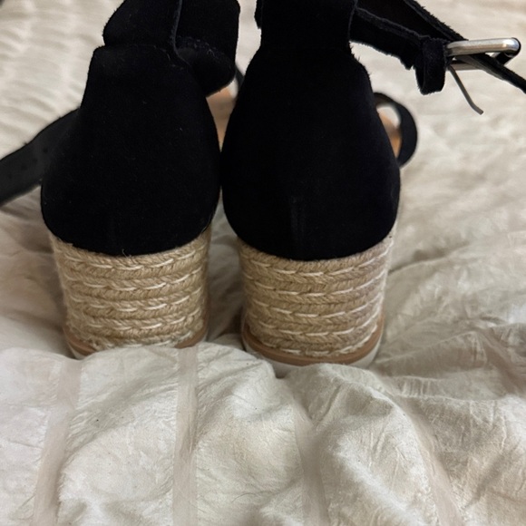 Dolce Vita - Black Espadrille Sandals - EUC like new - 8.5 - Picture 6 of 7